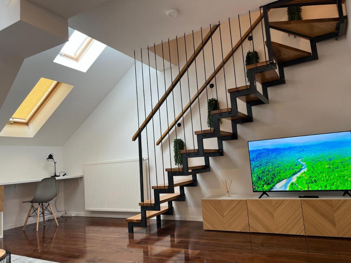 Cozy Loft Apartment In Zagreb Center Buitenkant foto