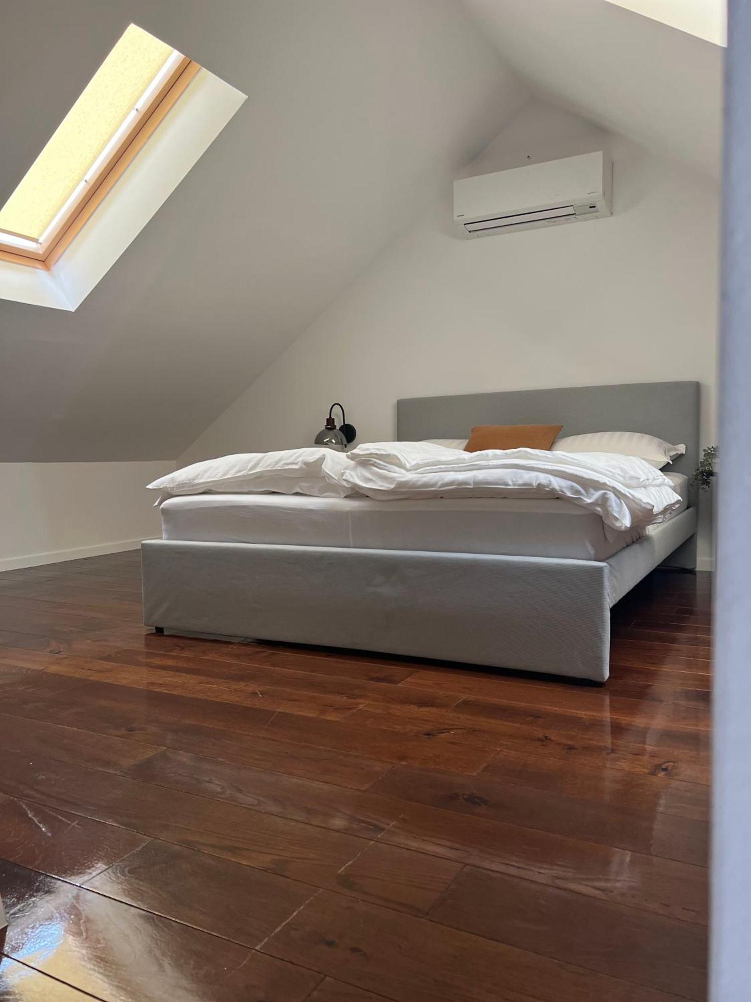 Cozy Loft Apartment In Zagreb Center Buitenkant foto
